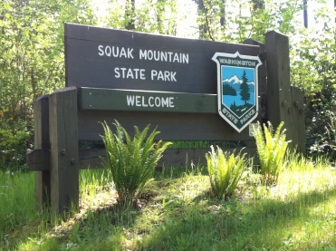 Squak Mountain Sign