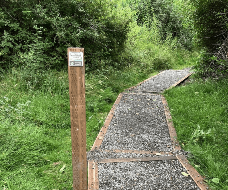 Gravel turnpike