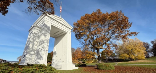 Peace Arch Banner tinified